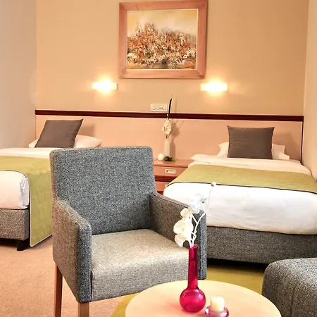 Mona Plaza 4* Zlatibor