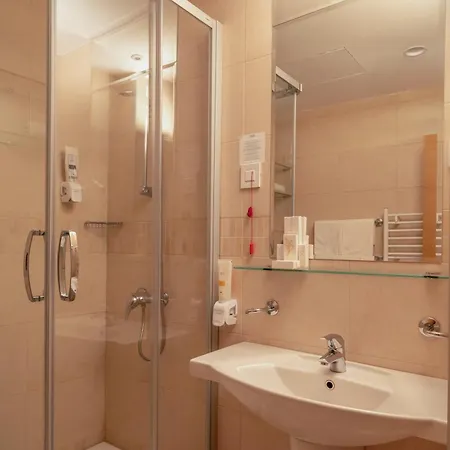 Hotel Mona Plaza Zlatibor