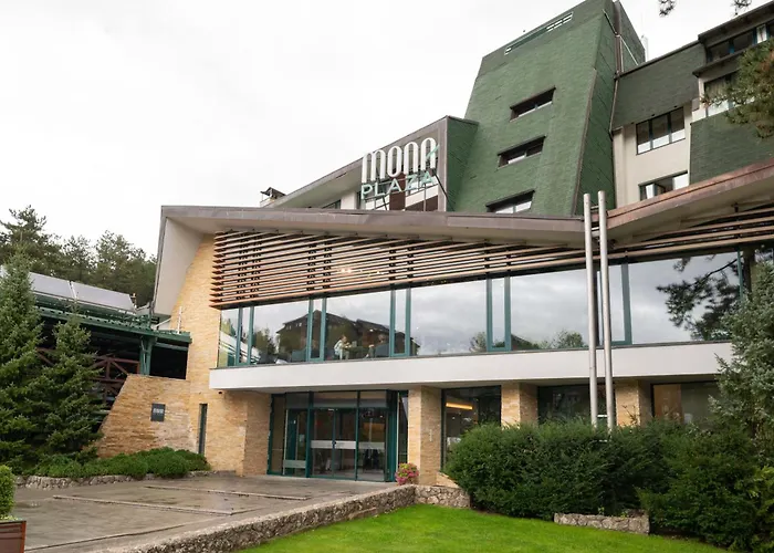 Mona Plaza Hotel